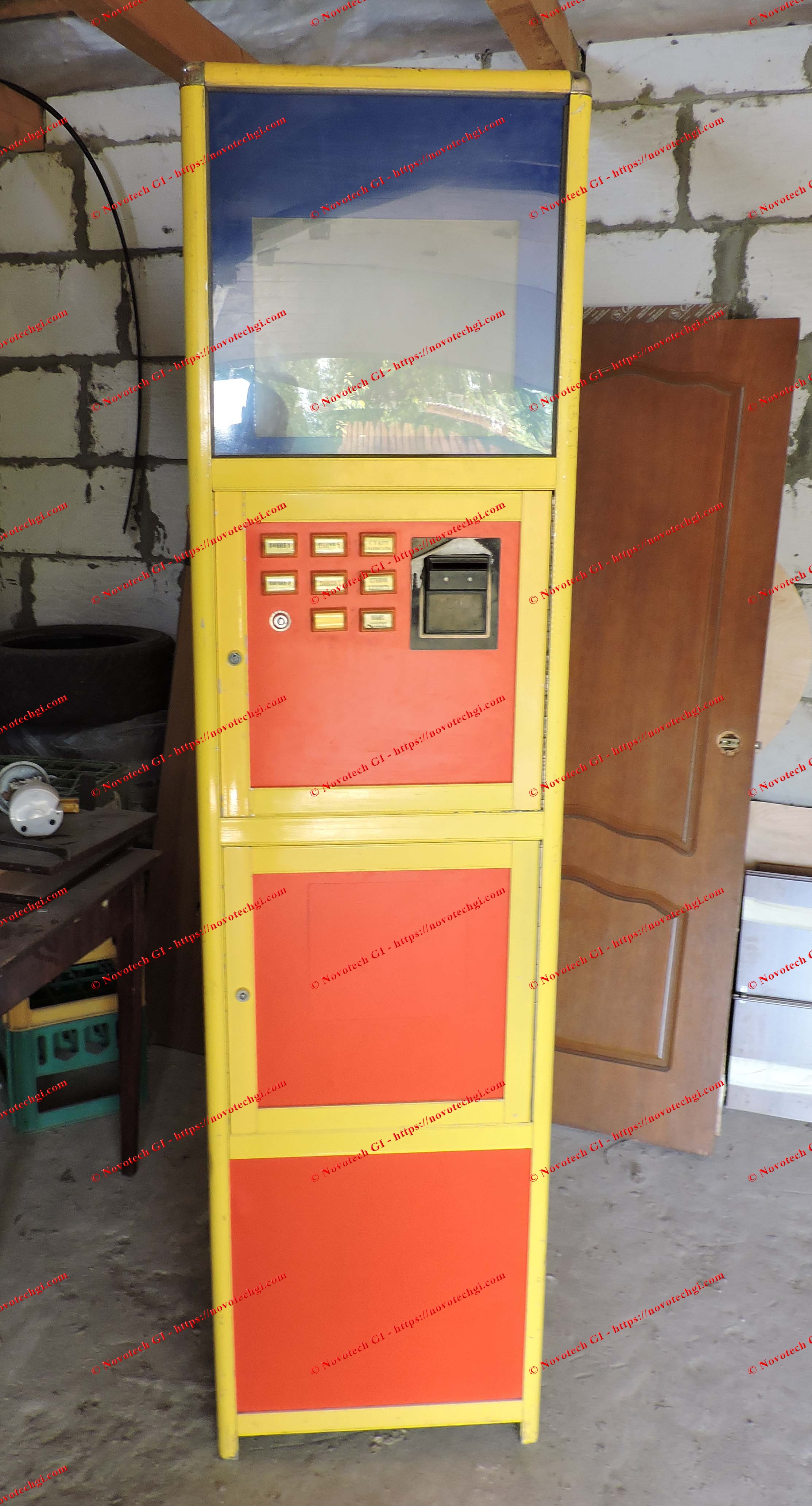 Столбики игровые автоматы клуб лев игровые автоматы официальный сайт